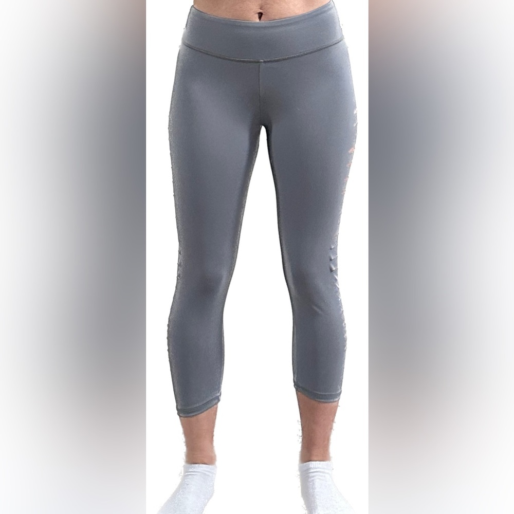 Jala Cropped Split Leggings Women’s Small